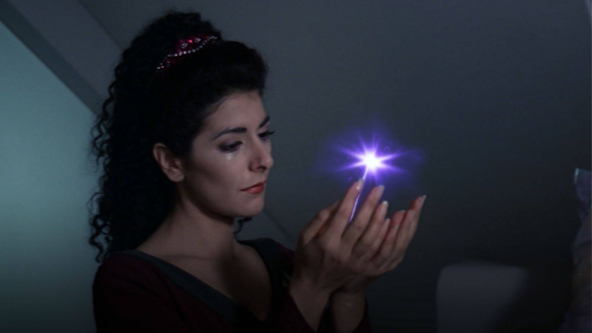 Star Trek: La... (T2): Ep.3 Elemental, querido Data