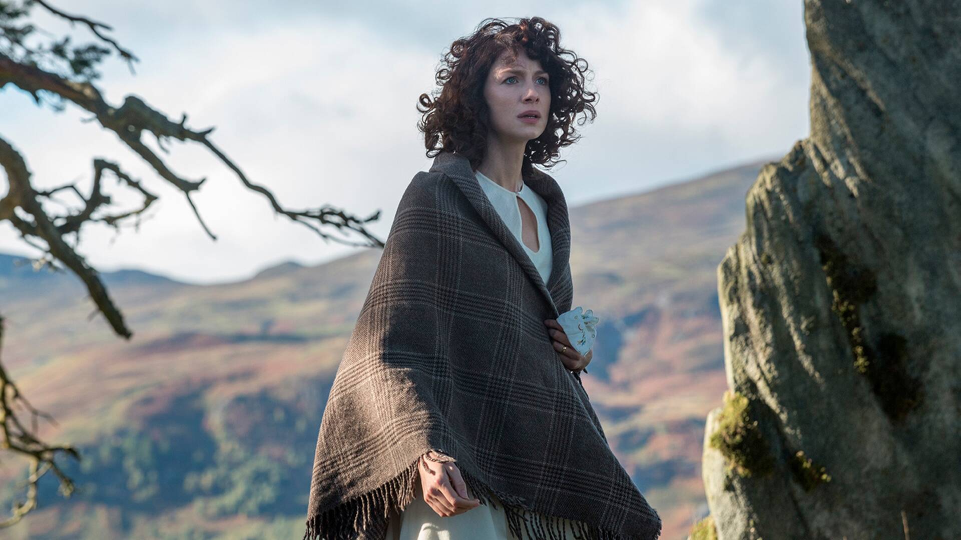 Outlander (T1): Ep.1 Sassenach