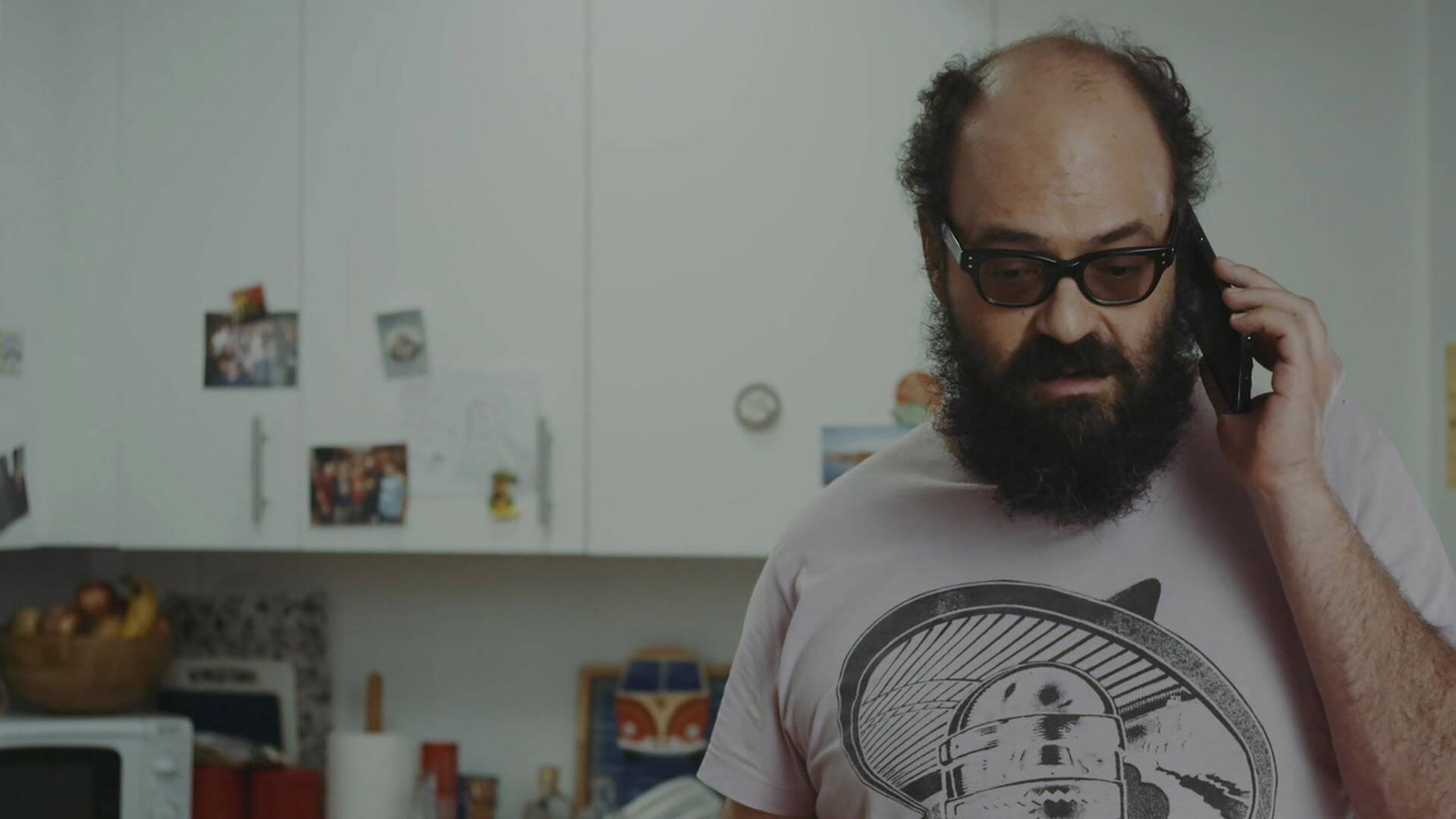 El fin de la comedia (T2): Ep.2 Estampados con arabescos