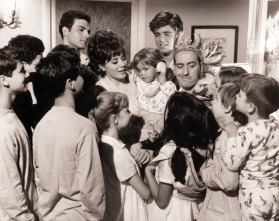 Imagen de La familia y uno más - 7