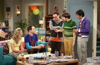 Imagen de The Big Bang Theory (T2): Ep.18 El nano-cúmulo de las canciones para trabajar - 3