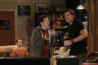 Imagen de The Big Bang Theory (T4): Ep.17 La derivación de un brindis - 6