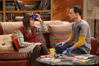 Imagen de The Big Bang Theory (T8): Ep.9 La desviación del tabique - 5