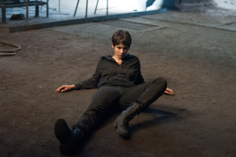 Imagen de La Zona (T1): Ep.1 En tierra de nadie - 4