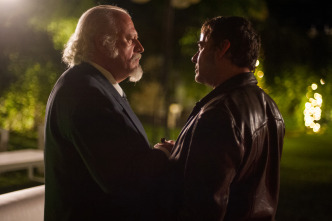 Imagen de La Zona (T1): Ep.6 El mal necesario - 1