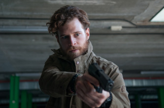 Imagen de La Zona (T1): Ep.6 El mal necesario - 2