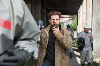Imagen de La Zona (T1): Ep.8 El último lobo - 6