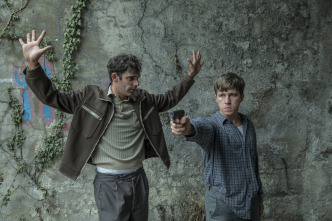 Imagen de La línea invisible (T1): Ep.6 El futuro - 1