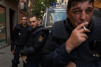 Imagen de Antidisturbios (T1): Ep.2 López - 4