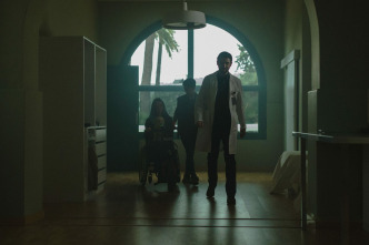Imagen de Los Espabilados (T1): Ep.1 Ama tu caos - 5