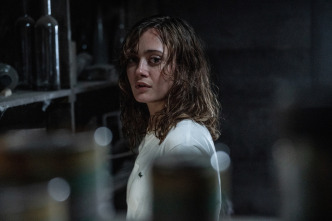 Imagen de Yellowjackets (T1): Ep.3 La casa de muñecas - 3
