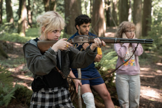 Imagen de Yellowjackets (T1): Ep.4 Empuja - 3