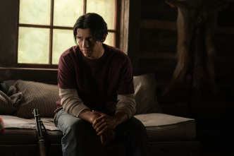 Imagen de Yellowjackets (T1): Ep.6 Santos - 11