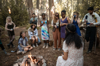 Imagen de Yellowjackets (T1): Ep.9 Fiesta de la muerte - 5