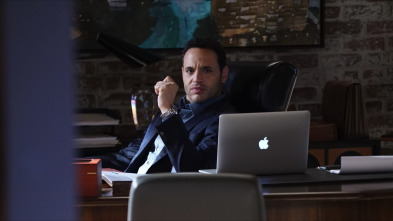 Imagen de Notorious (T1): Ep.3 Amigos y otros desconocidos - 2