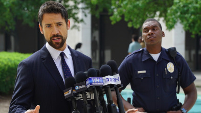 Imagen de Notorious (T1): Ep.8 El libro del mal - 9