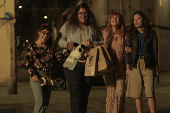 Imagen de Fácil (T1): Ep.2 No es basura todo lo que parece - 1
