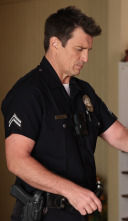 Imagen de The Rookie (T5): Ep.11 Los desnudos y los muertos - 1