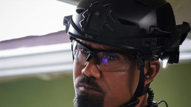Imagen de S.W.A.T.:  Los... (T6): Ep.16 Retroceso - 5