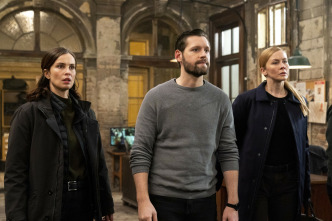 Imagen de FBI: Internacional (T2): Ep.21 A los tiburones - 1