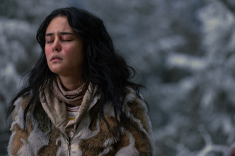 Imagen de Yellowjackets (T2): Ep.5 Dos verdades y una mentira - 11