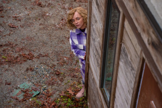 Imagen de Yellowjackets (T2): Ep.7 Entierro - 8