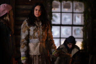Imagen de Yellowjackets (T2): Ep.7 Entierro - 10