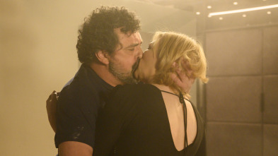 Imagen de Los Hombres de Paco (T10): Ep.14 Que nada ni nadie rompa esta familia - 3