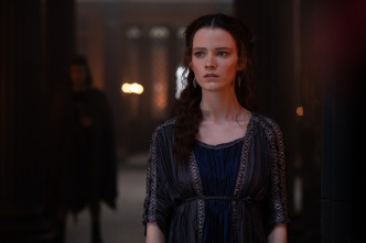 Imagen de Domina (T1): Ep.5 Peste - 4
