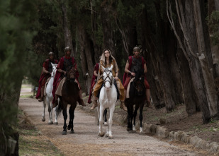 Imagen de Domina (T2): Ep.2 Casamiento - 6