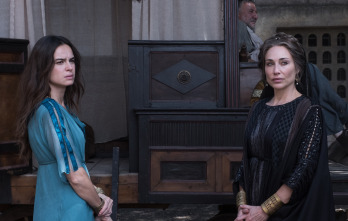 Imagen de Domina (T2): Ep.4 Exilio - 11