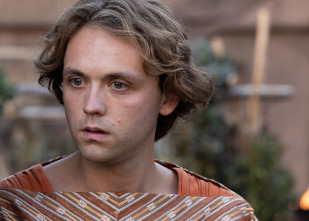 Imagen de Domina (T2): Ep.7 Maldición - 2