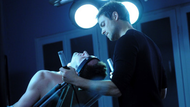 Imagen de XIII (T2): Ep.2 Violencia - 6