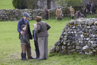 Imagen de Todas las... (T4): Ep.4 Siguiendo el manual - 7