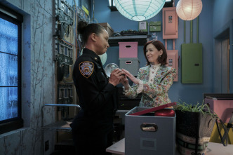 Imagen de Elsbeth (T1): Ep.10 Un final a medida - 15