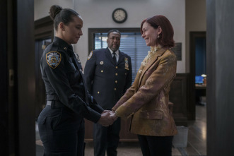 Imagen de Elsbeth (T1): Ep.10 Un final a medida - 16