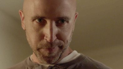Imagen de Viviendo con un... (T10): Ep.10 Él nació malvado - 2