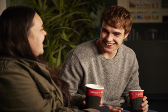 Imagen de My Mad Fat Diary (T2): Ep.7 Pegamento - 5