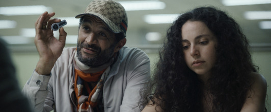 Imagen de Sangre y dinero (T1): Ep.1  - 4