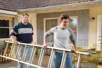 Imagen de El joven Sheldon (T7): Ep.12 Un nuevo hogar y una tortura tradicional de Texas - 2