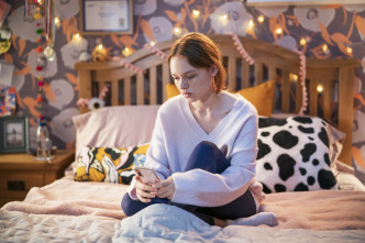 Imagen de Ambición y mentiras (T1): Ep.4  - 4