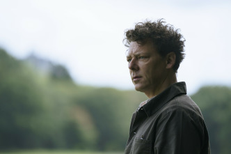 Imagen de Ambición y mentiras (T1): Ep.4  - 14