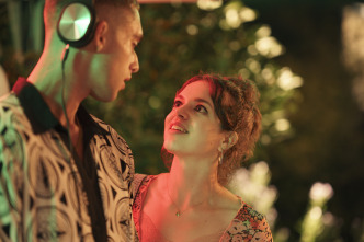 Imagen de Ambición y mentiras (T1): Ep.3  - 6