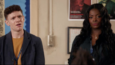 Imagen de Colegio Abbott (T2): Ep.7 La publicidad ofensiva - 1