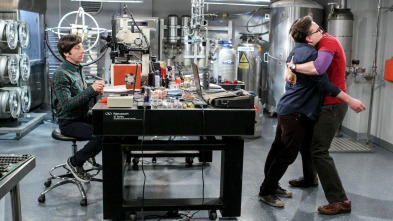 Imagen de The Big Bang Theory (T10): Ep.15 La reverberación de la locomoción - 2