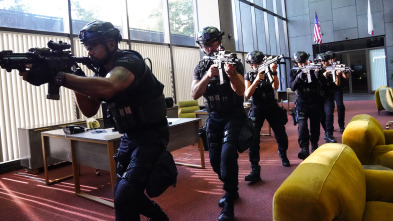 Imagen de S.W.A.T.:  Los... (T8): Ep.1 Desaparecidos - 3