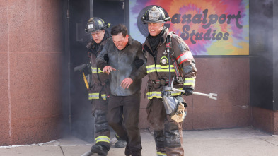 Imagen de Chicago Fire (T12): Ep.9 Algo en ella - 1