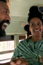Imagen de Sobrevivir en lo... (T10): Bus, sudor y lágrimas - 1