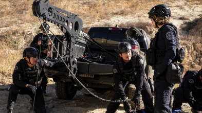 Imagen de S.W.A.T.: Los... (T4): Ep.10 Enterrada - 4
