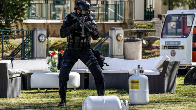 Imagen de S.W.A.T.: Los... (T4): Ep.14 El juicio - 4